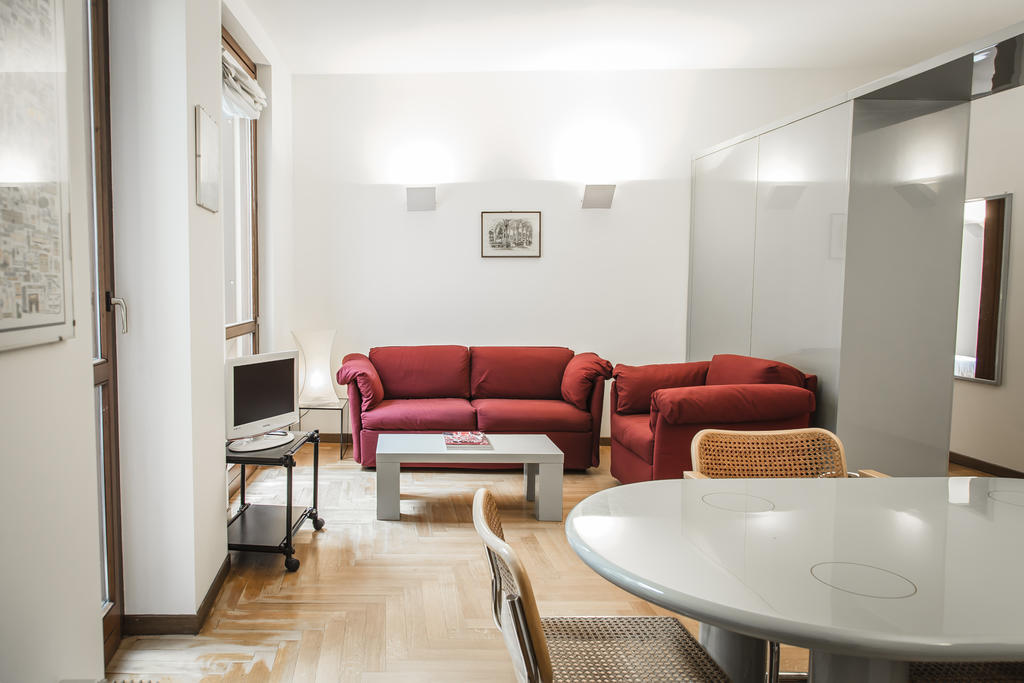 San Maurilio Apartments Милан Номер фото